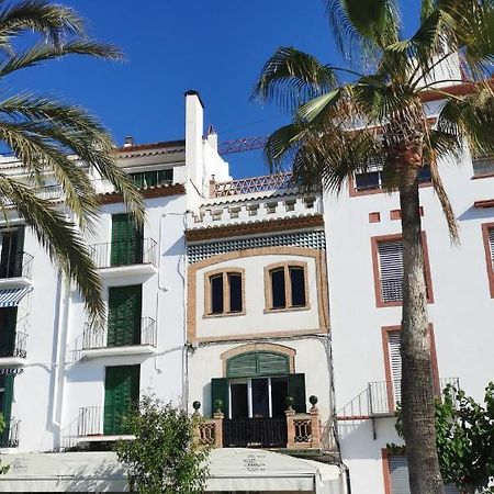 Apartaments Mare Nostrum Sitges Bagian luar foto